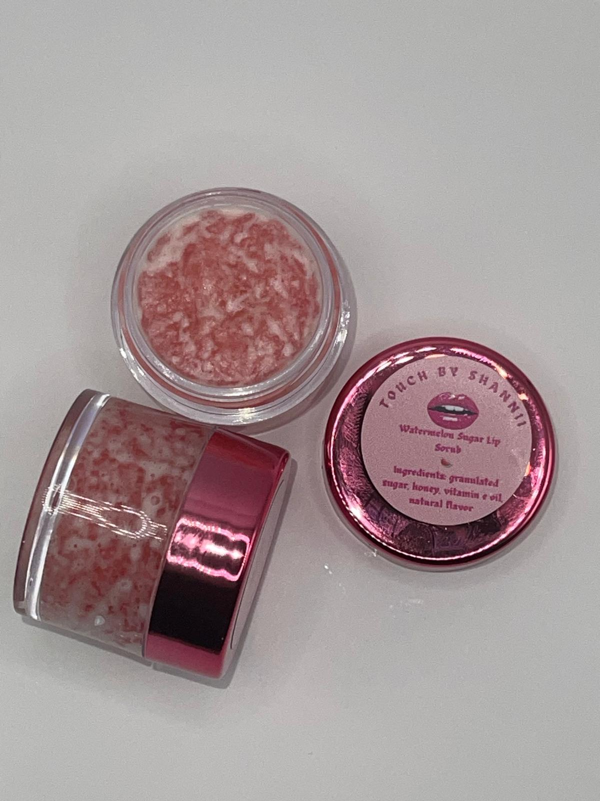 LAVISHING WATERMELON LIP SCRUB